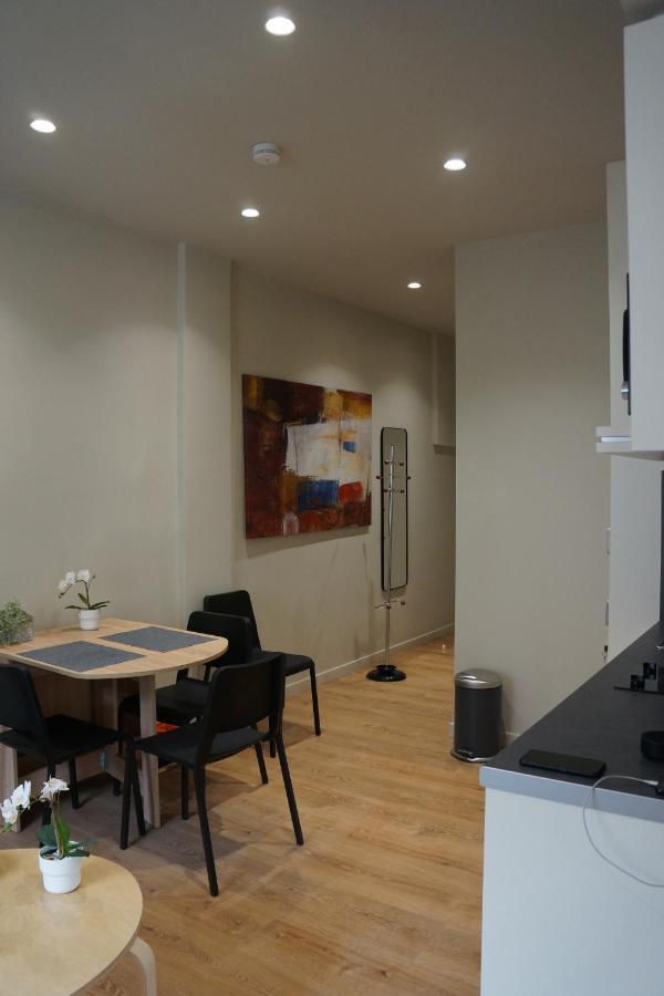 Historic Center Luxury Studio Apartment Афины Экстерьер фото